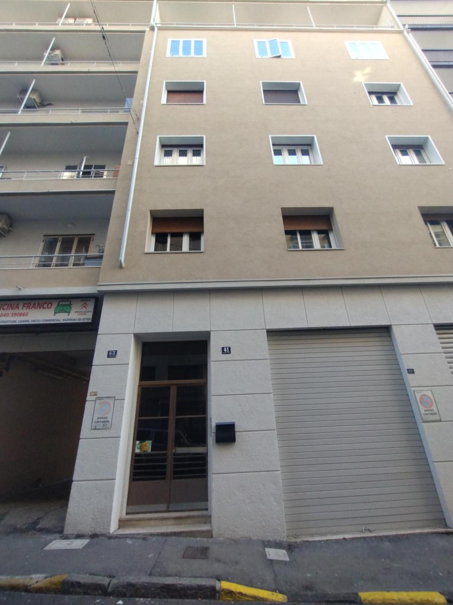 Appartamento La Casa Dell'Artista Trieste Esterno foto